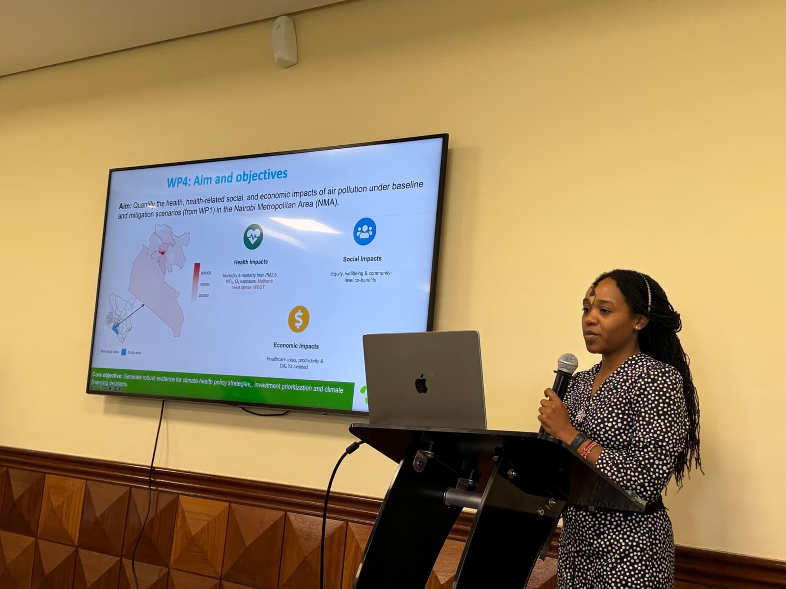 CLIMA team presenting the work package structure at the project kick-off